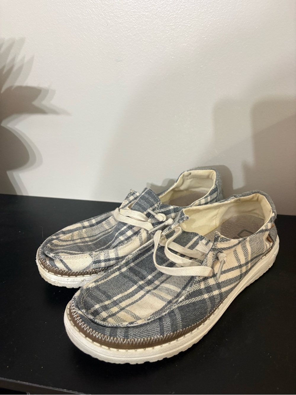 Hey Dude Women’s Plaid Slip-On Loafers - Cream & Gray